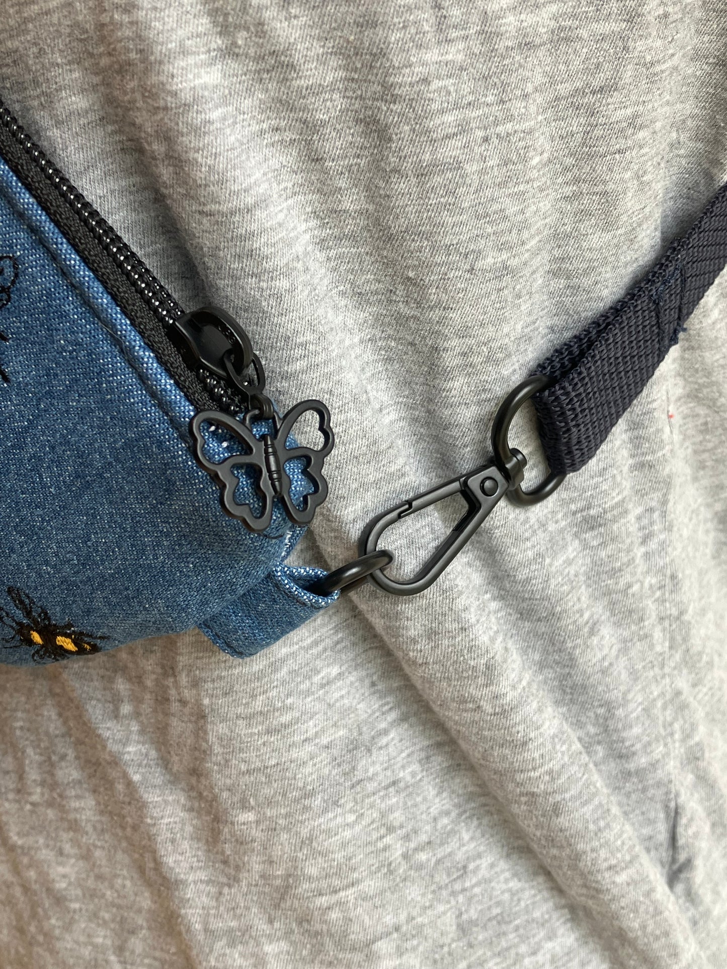 Bumble Bee Cross Body Belt Bag