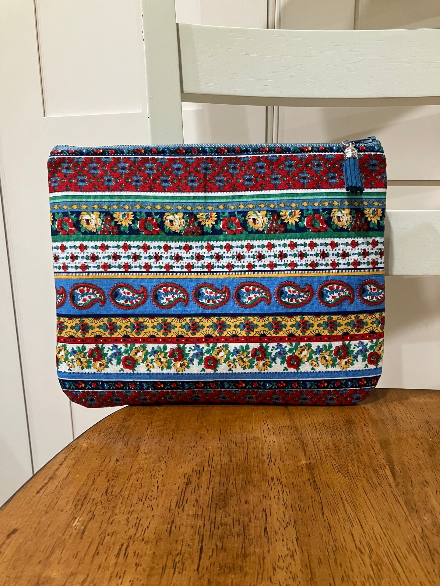 Paisley Zipper Pouch