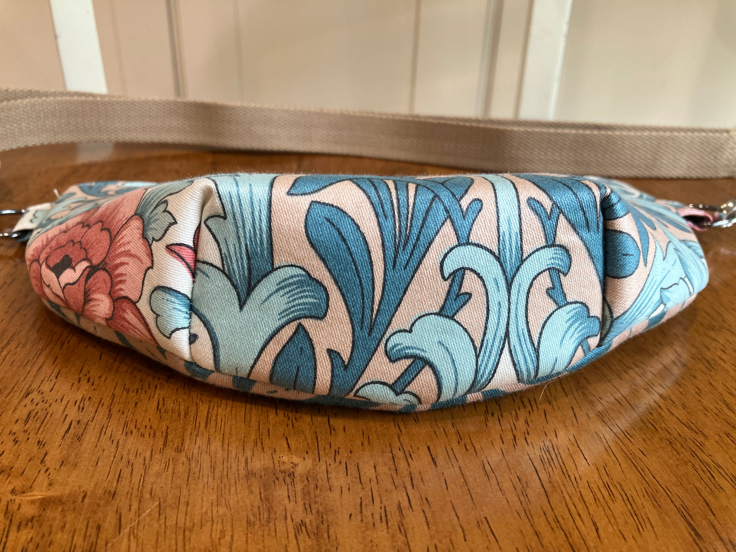 Vintage Floral Bird Cross Body Belt Bag