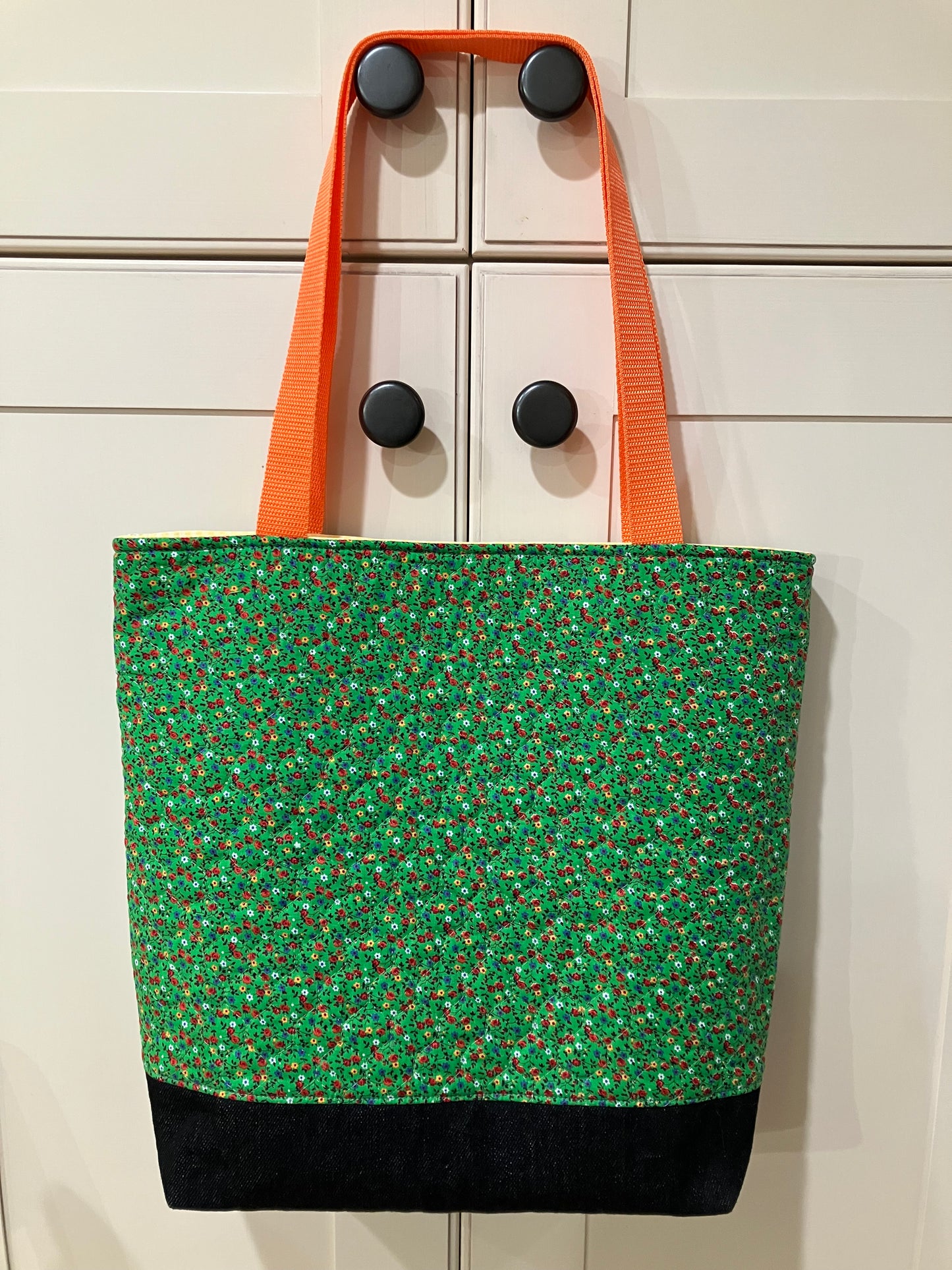 Vintage Green Ditsy Floral Quilted Tote Bag